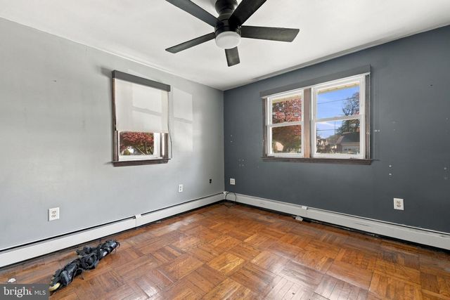 632 PARKVIEW AVE, Penndel, PA 19047