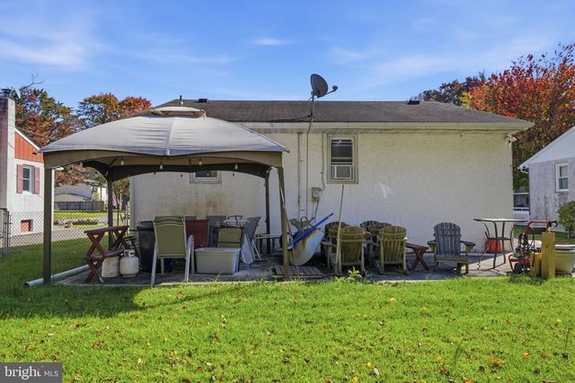 632 PARKVIEW AVE, Penndel, PA 19047