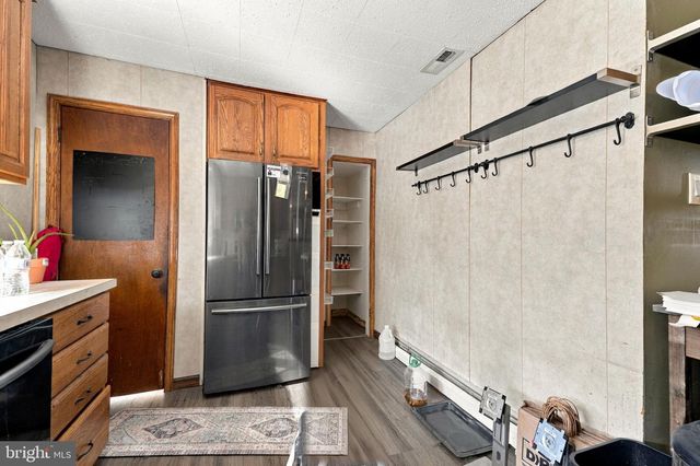 632 PARKVIEW AVE, Penndel, PA 19047