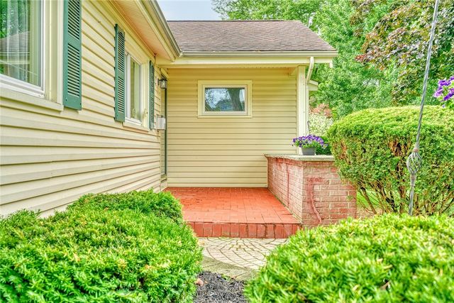 3037 Chili Avenue, Chili, NY 14624