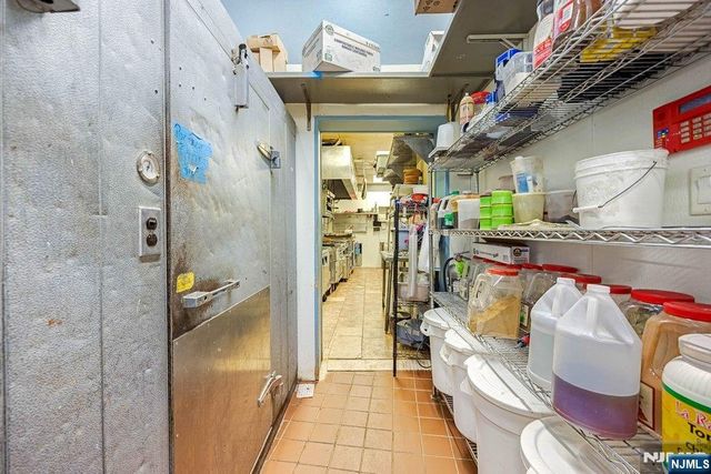 20 E Madison Avenue, Dumont, NJ 07628
