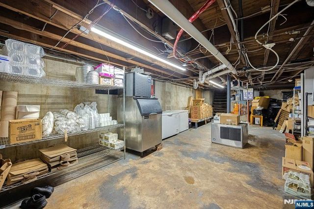20 E Madison Avenue, Dumont, NJ 07628