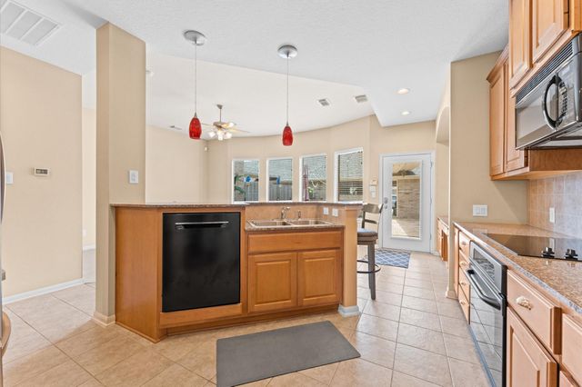 2411 Clippers Square, Houston, TX 77058