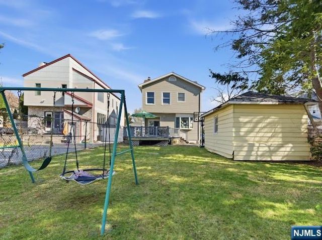 166 Summit Cross, Rutherford, NJ 07070