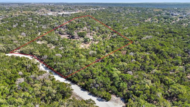411 Circle DR, Wimberley, TX 78676