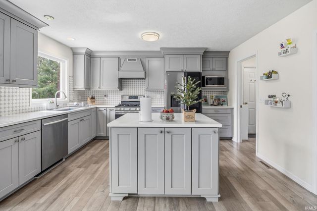 4443 Doe Path Lane, Lafayette, IN 47905