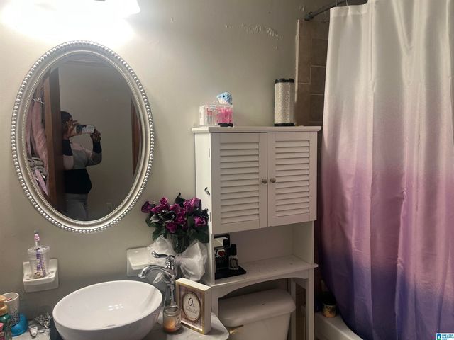 1426 EDGEFIELD LANE, Hueytown, AL 35023