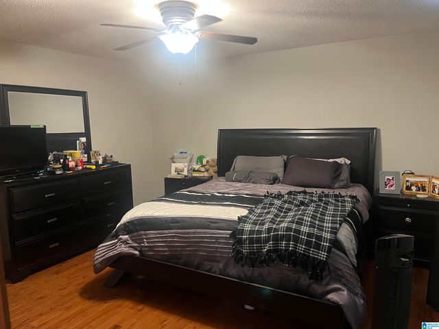 1426 EDGEFIELD LANE, Hueytown, AL 35023