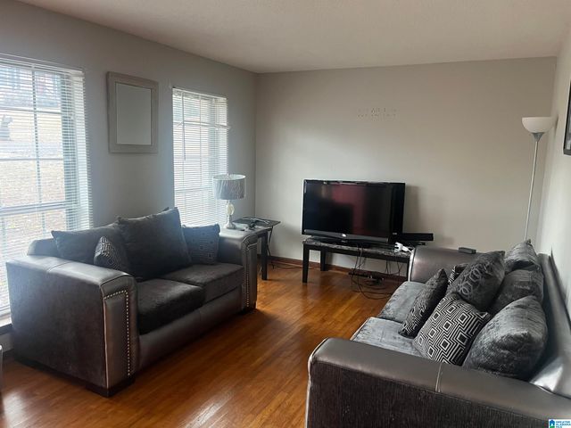 1426 EDGEFIELD LANE, Hueytown, AL 35023