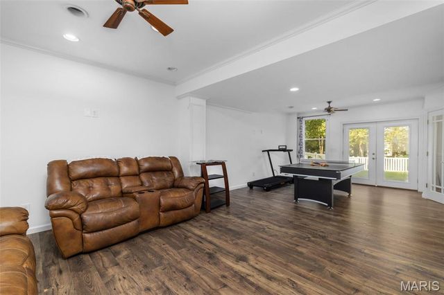 627 W Falls Court, O'fallon, MO 63368