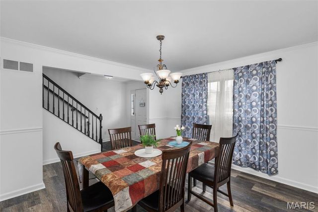 627 W Falls Court, O'fallon, MO 63368