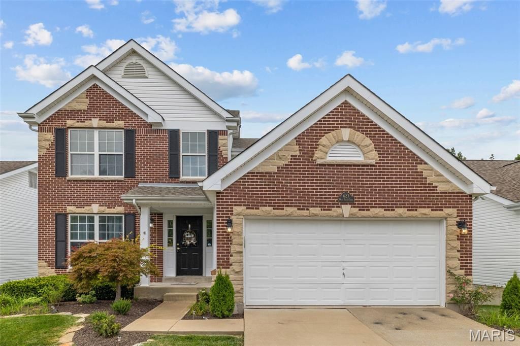 627 W Falls Court, O'fallon, MO 63368