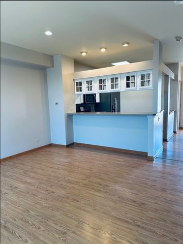 709 Blossom Court 709, Naperville, IL 60540