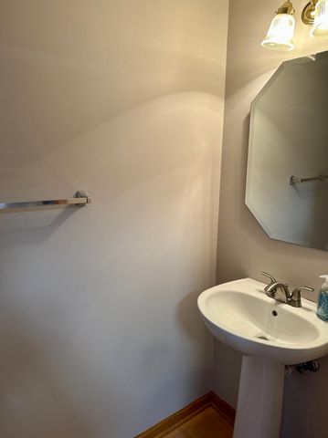 709 Blossom Court 709, Naperville, IL 60540