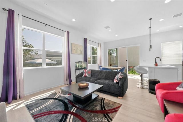 4462 S Forsyth Paseo, Ontario, CA 91762