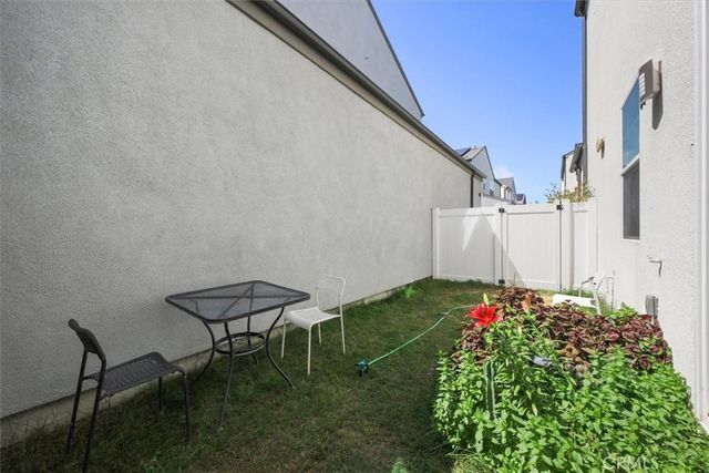 4462 S Forsyth Paseo, Ontario, CA 91762