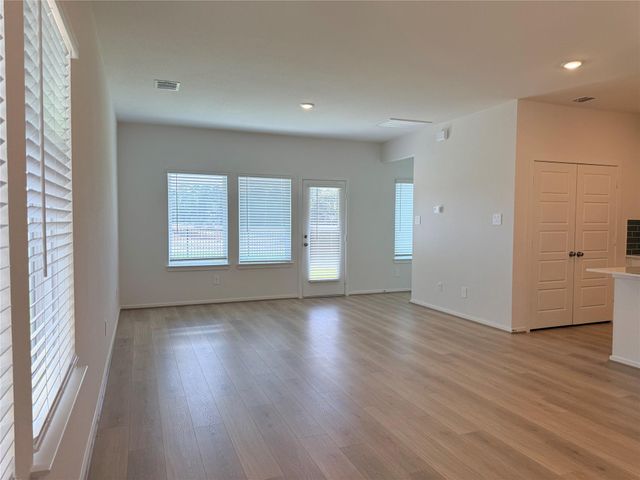 16266 Parish Pointe Court, Conroe, TX 77302