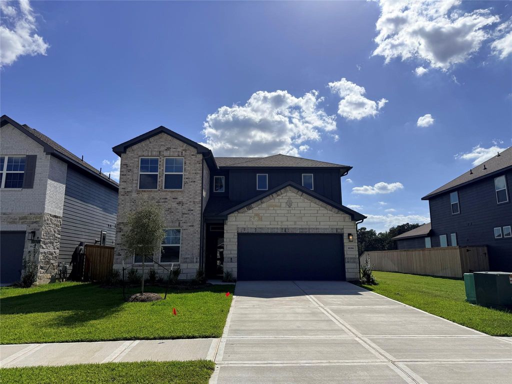 16266 Parish Pointe Court, Conroe, TX 77302
