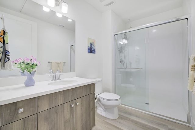 45249 Electric Ter 402, Fremont, CA 94539