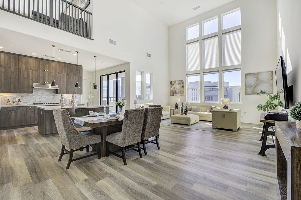 45249 Electric Ter 402, Fremont, CA 94539