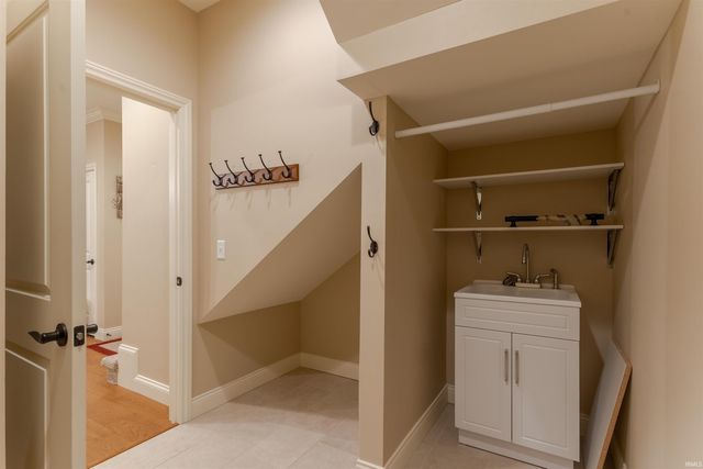 8347 Nolia Lane, Newburgh, IN 47630