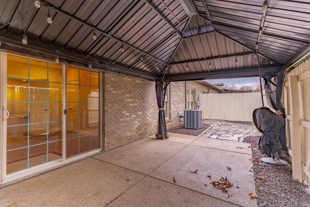 8347 Nolia Lane, Newburgh, IN 47630