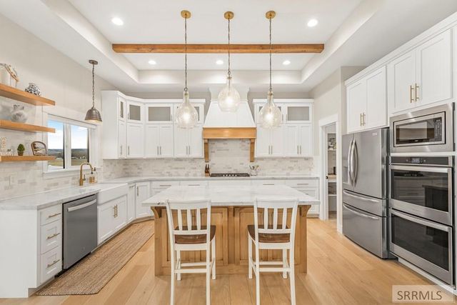 5561 Jolyn Way, Idaho Falls, ID 83404