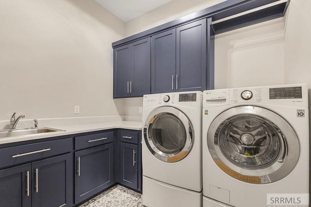 5561 Jolyn Way, Idaho Falls, ID 83404