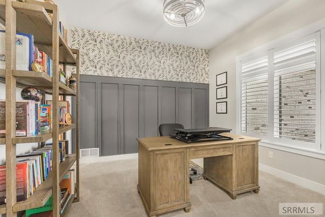 5561 Jolyn Way, Idaho Falls, ID 83404