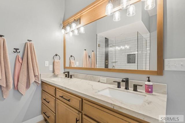 5561 Jolyn Way, Idaho Falls, ID 83404