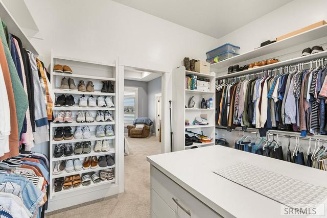 5561 Jolyn Way, Idaho Falls, ID 83404