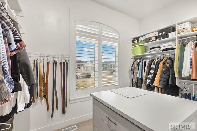 5561 Jolyn Way, Idaho Falls, ID 83404