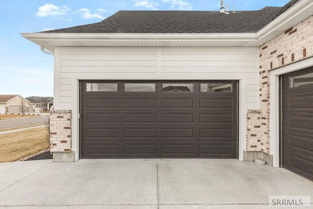 5561 Jolyn Way, Idaho Falls, ID 83404