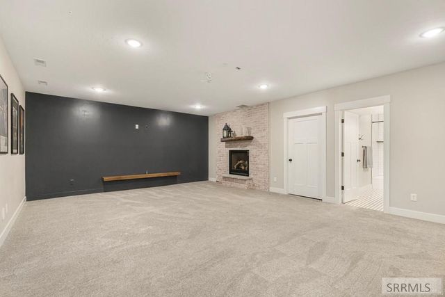 5561 Jolyn Way, Idaho Falls, ID 83404