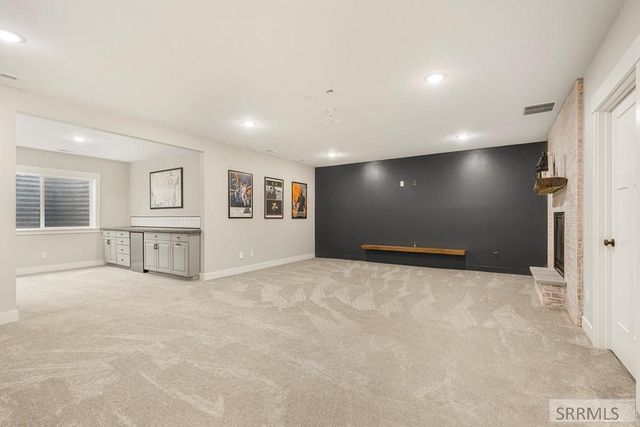 5561 Jolyn Way, Idaho Falls, ID 83404