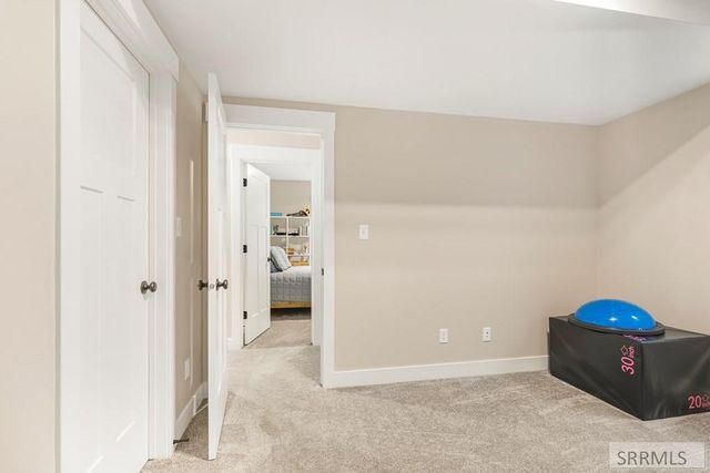 5561 Jolyn Way, Idaho Falls, ID 83404