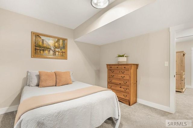 5561 Jolyn Way, Idaho Falls, ID 83404