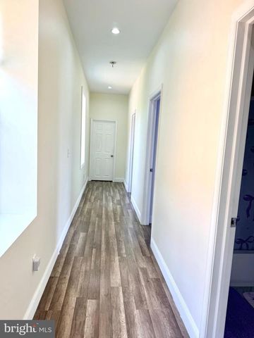 521 E MOORE ST, Norristown, PA 19401