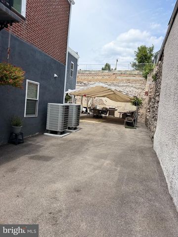 521 E MOORE ST, Norristown, PA 19401