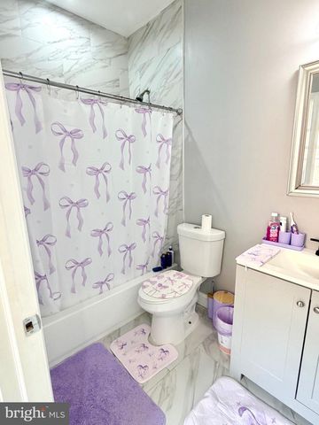 521 E MOORE ST, Norristown, PA 19401