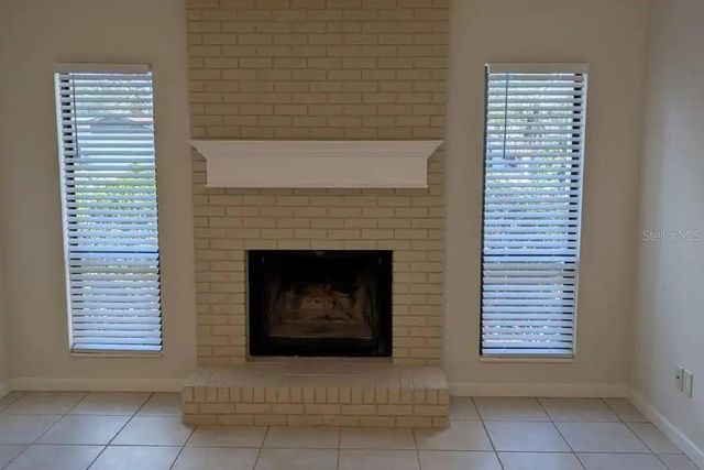 6033 NW 33RD STREET, Gainesville, FL 32653