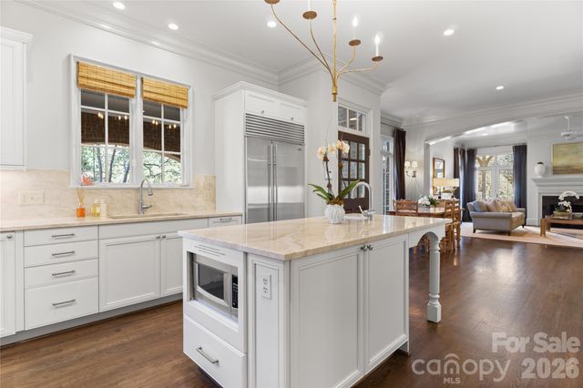 2837 Forest Drive, Charlotte, NC 28211