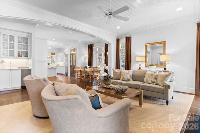 2837 Forest Drive, Charlotte, NC 28211