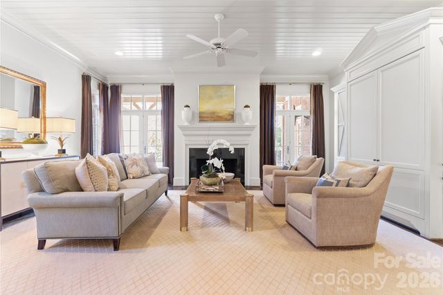 2837 Forest Drive, Charlotte, NC 28211