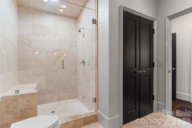 2837 Forest Drive, Charlotte, NC 28211