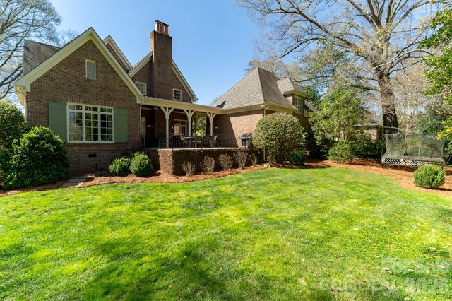 2837 Forest Drive, Charlotte, NC 28211