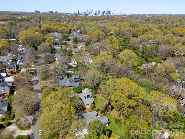 2837 Forest Drive, Charlotte, NC 28211