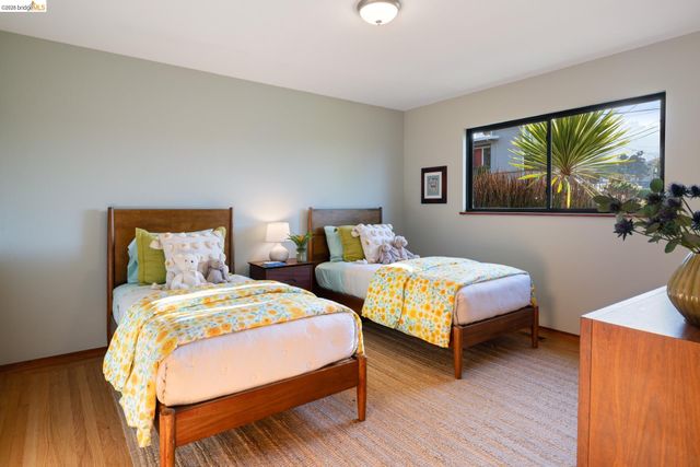 6735 Kenilworth Ave, El Cerrito, CA 94530