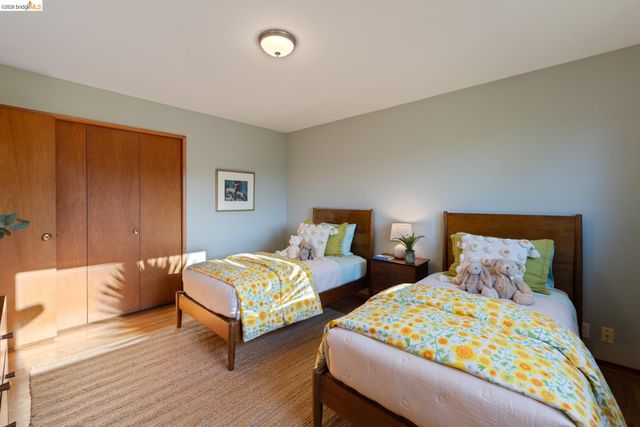 6735 Kenilworth Ave, El Cerrito, CA 94530