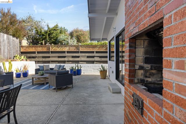 6735 Kenilworth Ave, El Cerrito, CA 94530